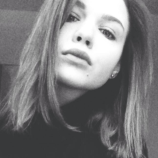 Анна Боброва