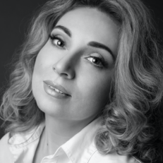 Елена Варламова