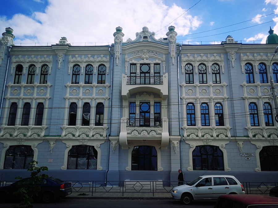 Преображенный доходный дом подрядчика Нуйчева